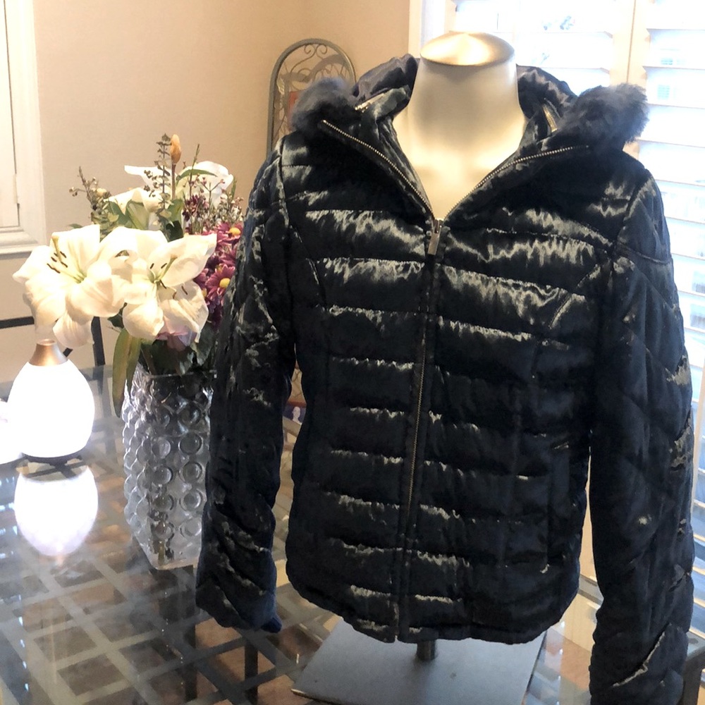 Bebe women’s jacket in dark blue🌹